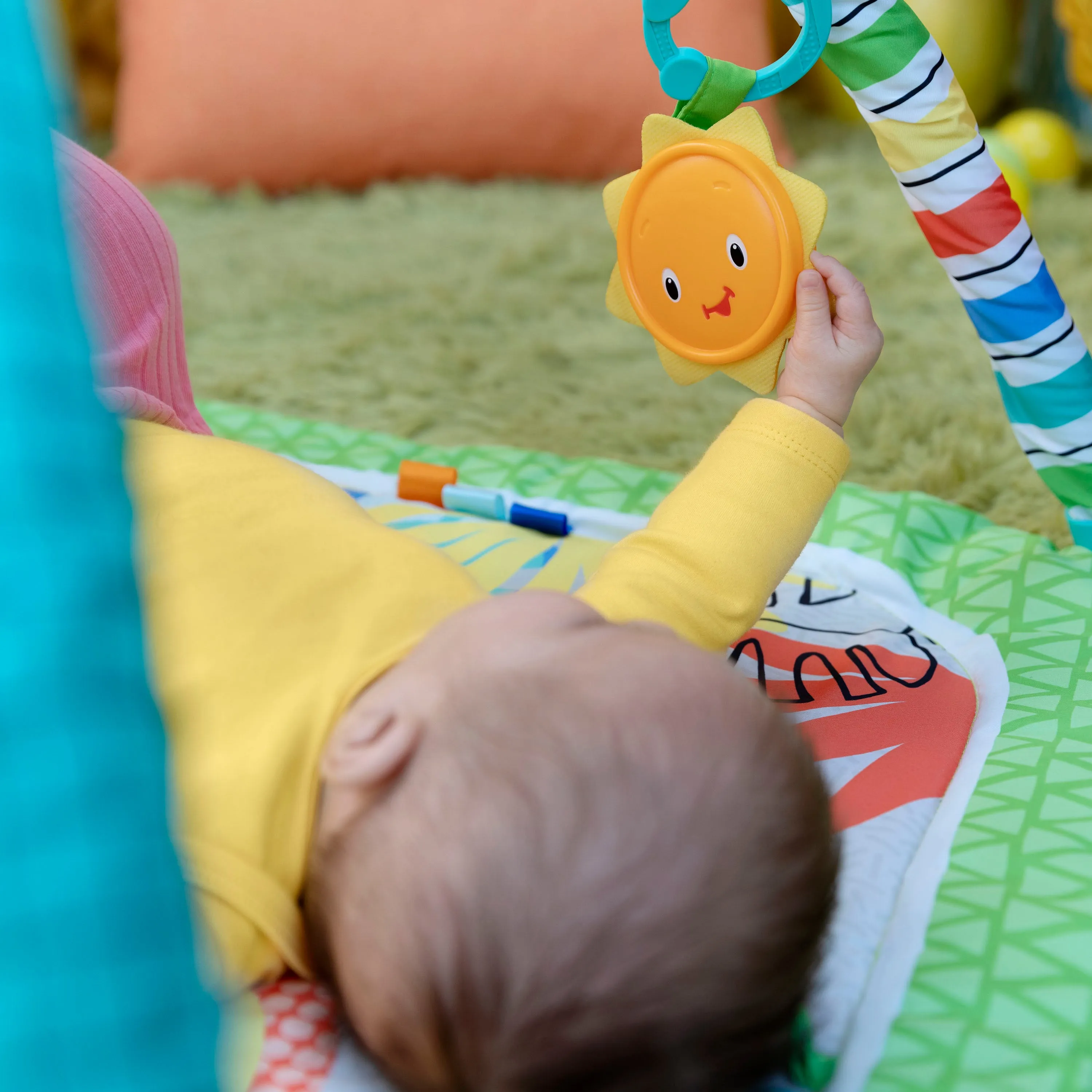 Bright Starts Wild Wiggles Baby Activity Gym & Machine-Washable Play Mat, Green