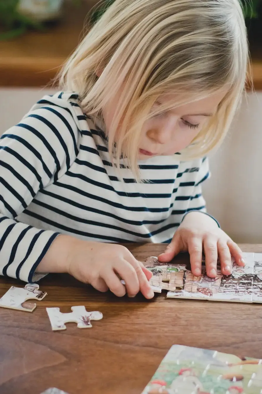 Elsa Beskow "Children of the Forest" Tray Puzzle