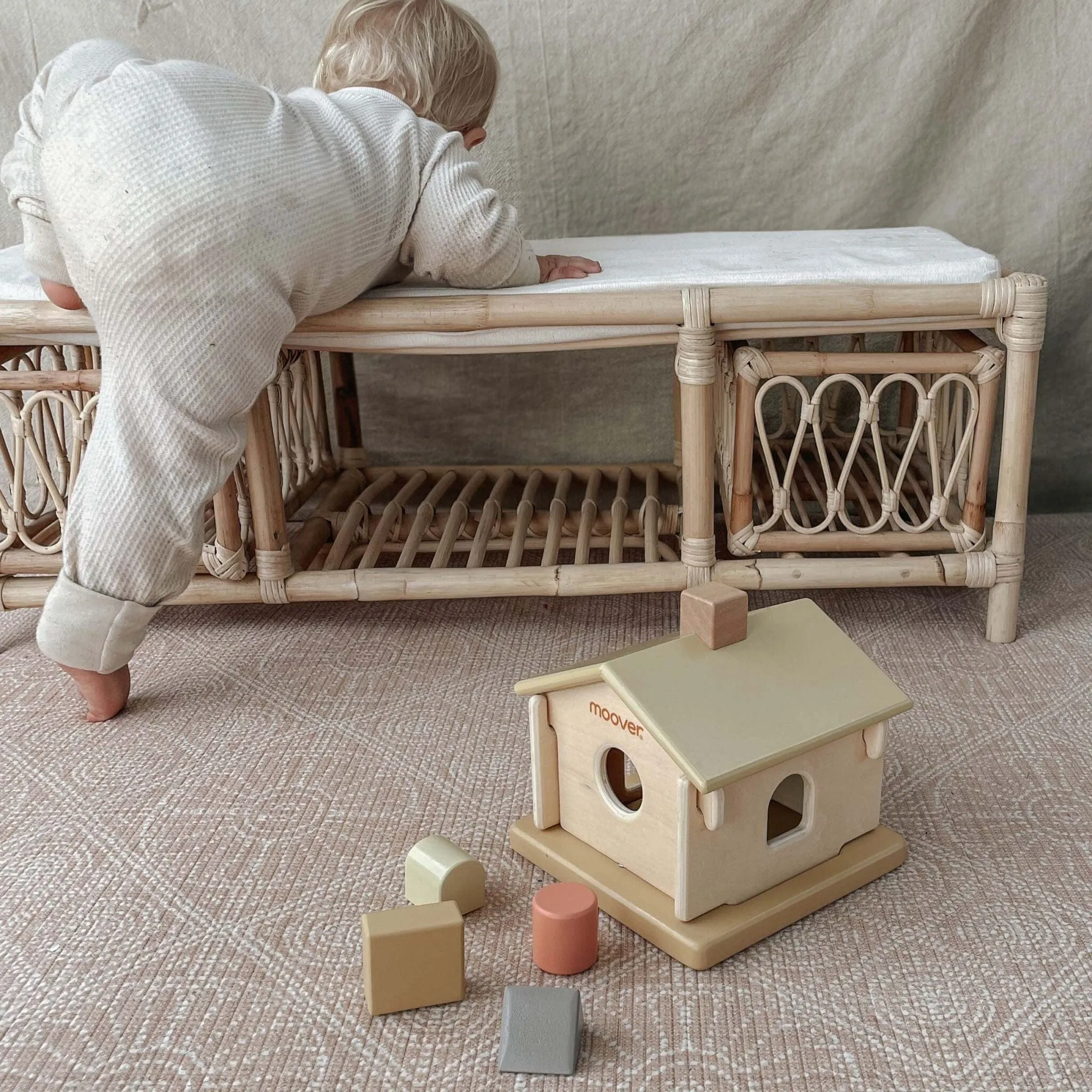 Moover Toys Classic Sorting House